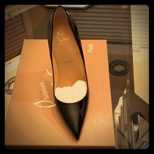 Christian Louboutin So Kate 120